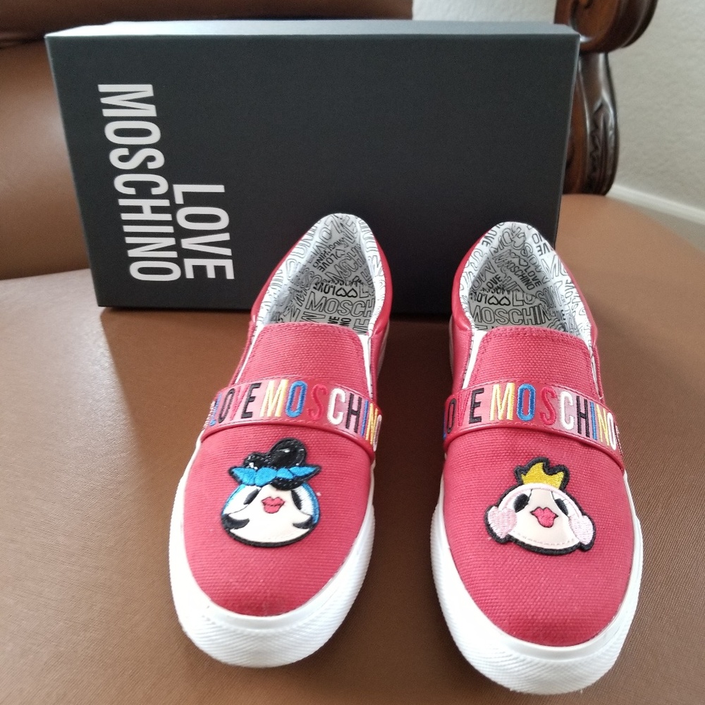 Love moschino sneakers
